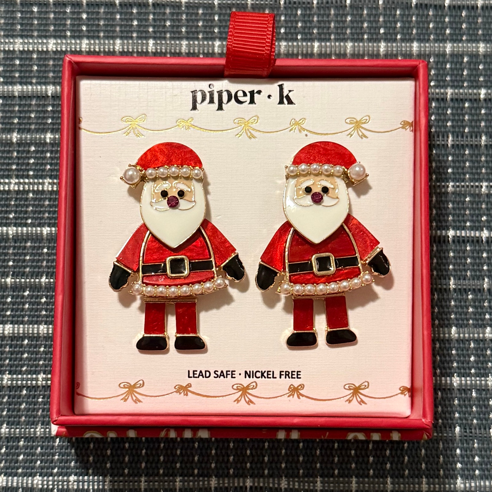 New Piper K Santa Claus Statement Drop Earrings 32$